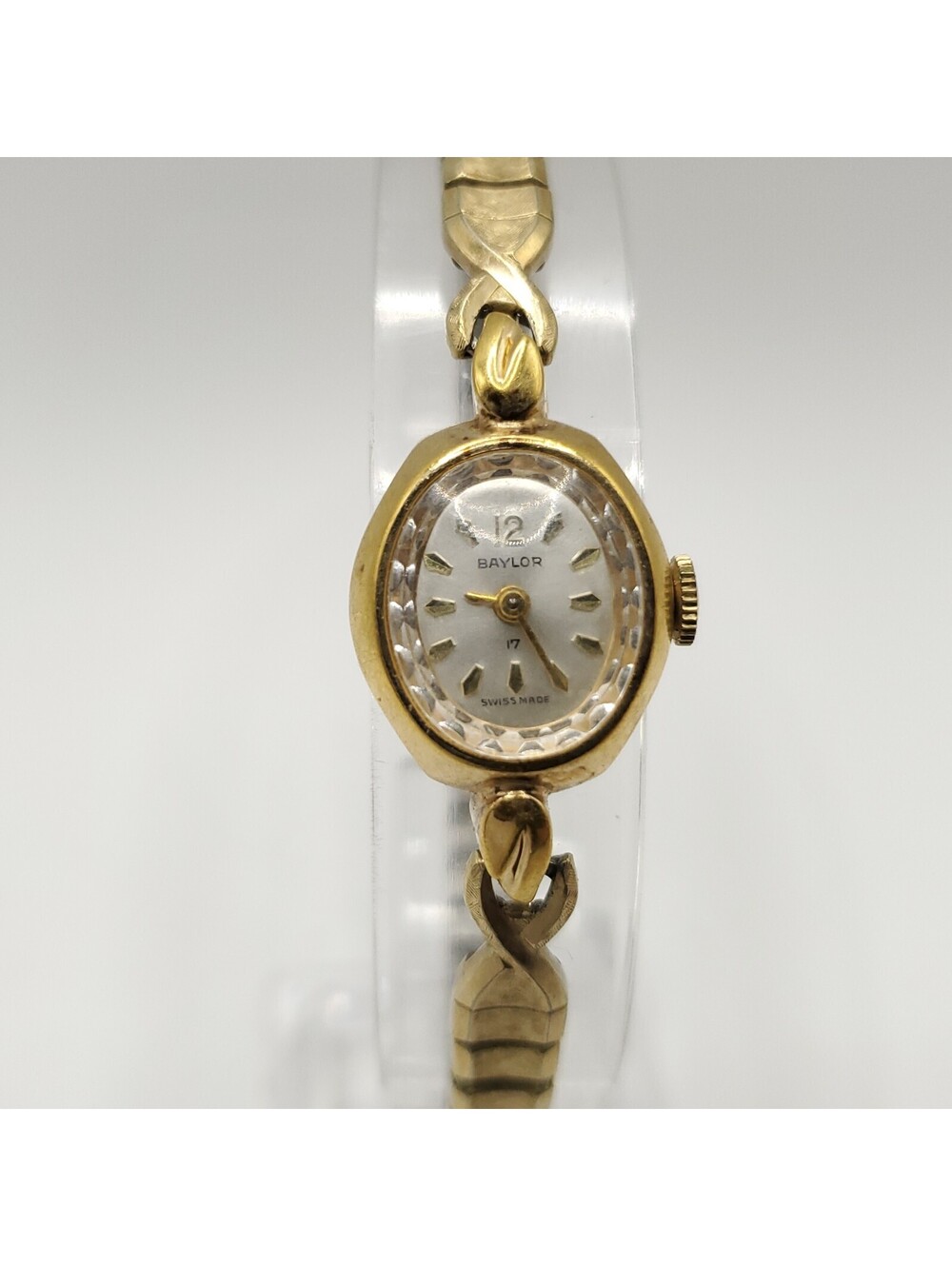 Vintage Baylor 17 Jewel Swiss Made Mechanical Womens Watch For Parts Or Repair